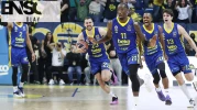 Fenerbahçe ile tarih yazan Nigel Hayes-Davis NBA takımlarından Phoenix Suns'a imzayı attı