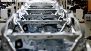Otomotiv devinin ikinci çeyrek satışları yüzde 9 düştü
