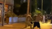 Rusların tekme ve yumruklu kavgası kamerada