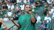 Demet Akalın'ın , konserinde yaşadığı taciz olayı sonrasında yaptığı paylaşım