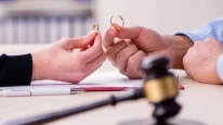 Çiftlerin boşanıp boşanmayacağını yüzlerine bakıp söylüyor: Tek bir işaret yetiyor, %93,6 oranında tutuyor