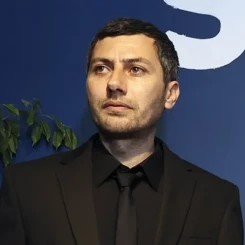 Ünlü oyuncu Önder İşleyen hakkında merak edilenler!