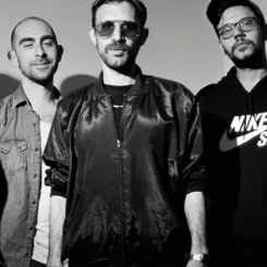 Adamlar Grubu, Konserlerini İptal Ederek Dağıldı mı? Efsane Grup Hayranlarını Üzdü!