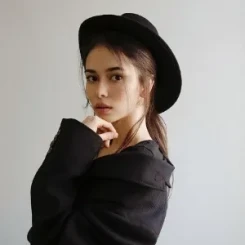 Türkü Su Demirel Kimdir? Türkü Su Demirel Resimleri ve hayatı