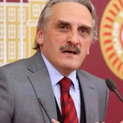 Ahmet Hamdi Çamlı Kimdir ve Nerelidir?