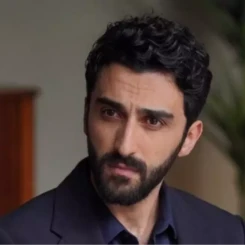 Genç Oyuncu Batuhan Bozkurt Yüzgüleç, "Kızılcık Şerbeti" Dizisinde Fırtına Estiriyor!