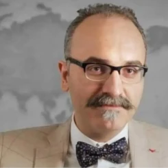 Emrah Safa Gürkan kimdir ve kaç yaşında? İşte merak edilenler!