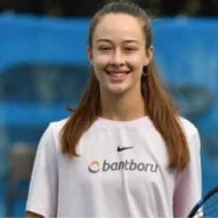 Milli Tenisçi Zeynep Sönmez'in Hayatı ve Kariyeri Hakkında Bilinmeyenler!