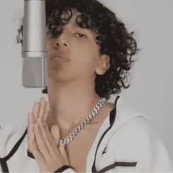 Genç fenomen Emriboi'nin sıra dışı hikayesi!