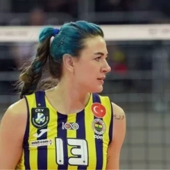 Milli Voleybolcu Meryem Boz'un Survivor 2026 kadrosunda yer alıp almayacağı merak konusu oldu! Peki, Meryem Boz kimdir, kaç yaşında ve nerelidir?