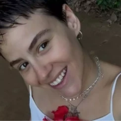 Lina Hourich kaç yaşında, nereli ve hangi mesleği icra ediyor?