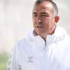 Futbolcu Recep Uçar'ın Kimliği ve Kariyeri!Türk futbolunun yetenekli isimlerinden biri olan Recep Uçar'ın detayları merak konusu oldu