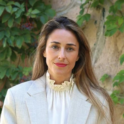 Zeynep İnanoğlu'nun hayatı merak konusu oldu! Peki Zeynep İnanoğlu kaç yaşında? Kiminle evli?