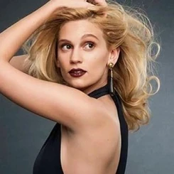Farah Zeynep Abdullah Kimdir? Kaç Yaşındadır? Nerelidir? Boyu, Evli Mi?