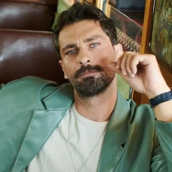 Onur Tuna Kimdir? Evli Mi? Boyu Yaşı Kilosu