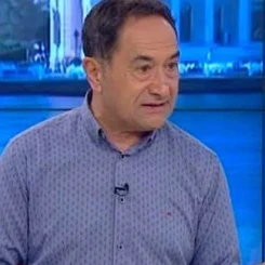 Feridun Kunak’un Yaşı ve "Evlerinize Sağlık" Programının Sunucusu Kim Olduğu Hakkında Merak Edilenler!
