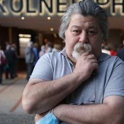 Ahmet Nesin kimdir ve aslen nereli?