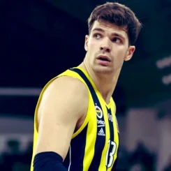 Bosna-Hersek asıllı genç basketbolcu Tarık Biberovic hakkında merak edilenler!