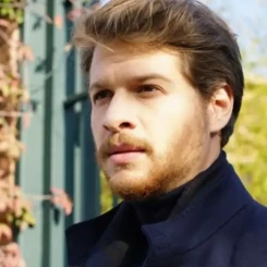 Ünlü oyuncu Burak Yörük'ün kariyeri ve hayatı hakkında merak edilenler!