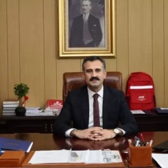 Ağrı Valiliği'ne atanan isim belli oldu! Önder Bozkurt, Ağrı'nın yeni Valisi oldu. Peki, Önder Bozkurt kimdir, kaç yaşındadır ve nerelidir?