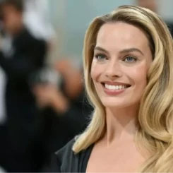 Hollywood'un Parlayan Yıldızı Margot Robbie'nin Eşsiz Kariyeri
