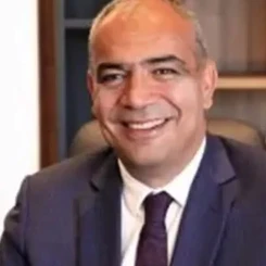 Başbuğ Pınarbaşı hayatı (kimdir), aslen nereli, kaç yaşında, tuttuğu takım hangisi?