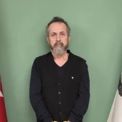 Önder Sığırcıkoğlu kimdir ve hayatı