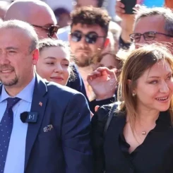 Özkan Yalım'ın Eşi Ayşeğül Yalım: İşte Hayatı, Mesleği ve Aile Durumu!