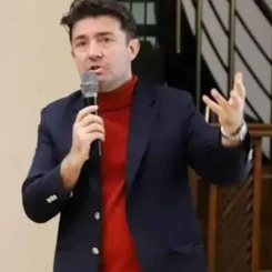 Prof. Dr. Alptekin Yavaş'ın Kimliği ve Kökeni Merak Ediliyor: Yaşı ve Nereli Olduğu Ortaya Çıktı mı?