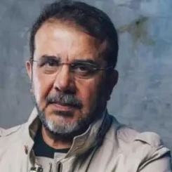 Nebil Özgentürk'ün Gazetecilik Alanındaki Kariyeri ve Ailesi Hakkında Detaylar