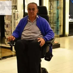Ünlü iş adamı Ahmet Bayer'in hayatı merak konusu oldu: Kökeni neresi, yaşını kaçtı, sağlık durumu ve hastalığı ne durumda?