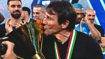 Antonio Conte'nin Tarih Yazdığı An: İtalyan Teknik Direktör, unutulmaz bir zaferle tarihe geçti!