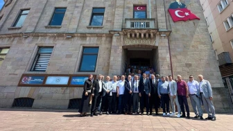 Başkan Köse'nin çağrısıyla Giresun'da düzenlenecek olan 1. Almanya-Giresun Yatırım ve Turizm Zirvesi için geri sayım başladı.