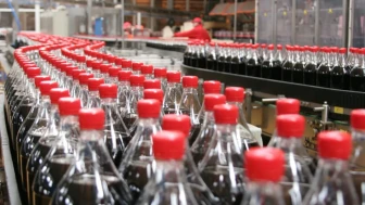 Coca Cola'nın 11 ürününde tehlikeli klorat tespit edildi! Avrupa'da toplatma operasyonu başladı!