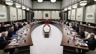 Cumhurbaşkanlığı Kabinesi Toplanıyor: "Terörsüz Türkiye" İçin Yol Haritası Belirlenecek mi?