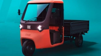 Fiat, 550 kg taşıma kapasiteli ve 3,17 metre uzunluğundaki yeni elektrikli mini kamyonetini tanıttı: 90 km menzile sahip!
