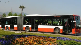 İzmir'de ESHOT Çalışanları Grev Kararı Aldı! 29 Mayıs'ta Metro, Tramvay ve Vapur Seferlerinde Aksama Olacak mı?