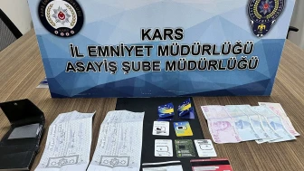 Kars'ta Kurban Bayramı öncesi sahte kurbanlık ilanı veren dolandırıcılar yakalandı.