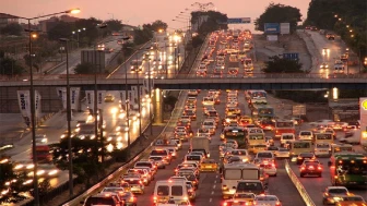 Sadece İstanbul değil o şehirde eklendi! Trafik sorunu bitmek bilmiyor, o şehirde yaşayanlar kaçmak istiyor
