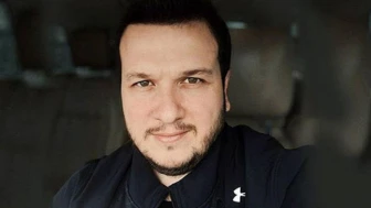 Şahan Gökbakar, Özgür Özel'e yönelik saldırıya sert bir şekilde tepki gösterdi: "Elinde silahı olsaydı ne yapardı acaba!"