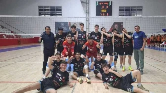 Şehzadeler Belediyespor, rakiplerini geride bırakarak namağlup finale yükseldi!