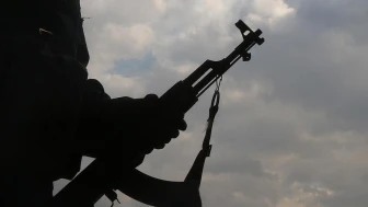 SON DAKİKA... Terör örgütü PKK kendisini feshettiğini duyurdu!