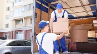 Perşembe Arefe Günü kargolar öğleden sonra çalışıyor mu?