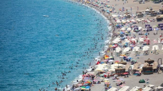 Antalya Turizminde 2025 Yılında Rekor Turist Akını!