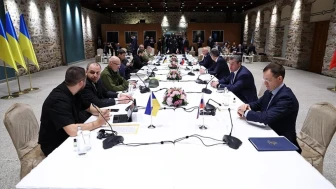 Ukrayna ve Rusya heyetleri yarın İstanbul’da görüşecek