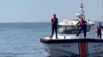 İzmir Göztepe'de denize düşmüştü! Yaşam savaşı veriyor