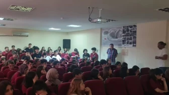Serik'te uluslararası eğitim ve kariyer semineri düzenlendi