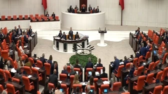 TBMM'de 28. Dönem İkinci Devre Başkanlık Divanı Üyeleri Belirlendi!
