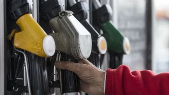 Motorin zammı tabelaya yansıdı: Fiyatlar cep yaktı