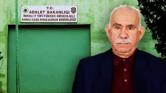 Avukatları, Öcalan'la görüşmek için İmralı'ya gitti
